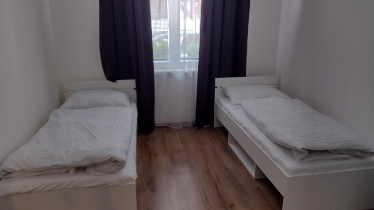 Jasmina Villa Dunajska Streda Ngoại thất bức ảnh